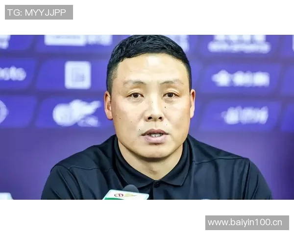 胡睿宝谈陈涛上任后训练强度提升热天气考验球队的拼搏精神与毅力