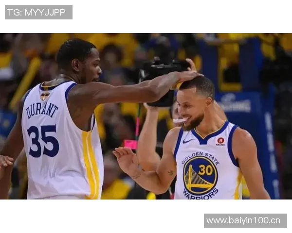 十年如一日库里在近十个赛季关键一投人选投票中八次领跑